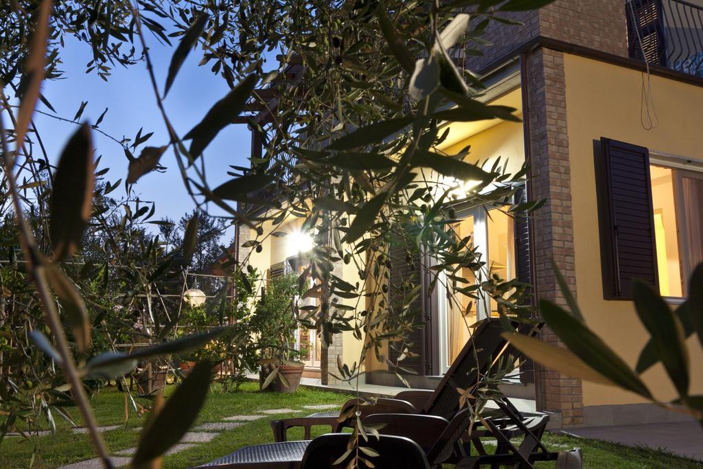 L'Ortobio Villa Sarzana Exterior photo